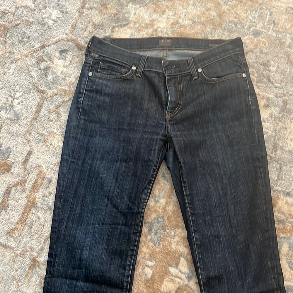 Citizens of Humanity dark denim straight leg jeans size 27.